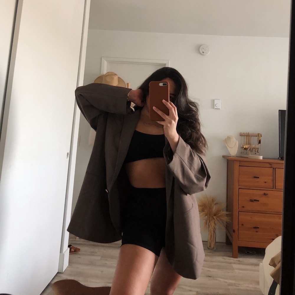 SOLD ❌ CALVIN KLEIN BRAND NEW OVERSIZED BLAZER - Picture 10 of 10